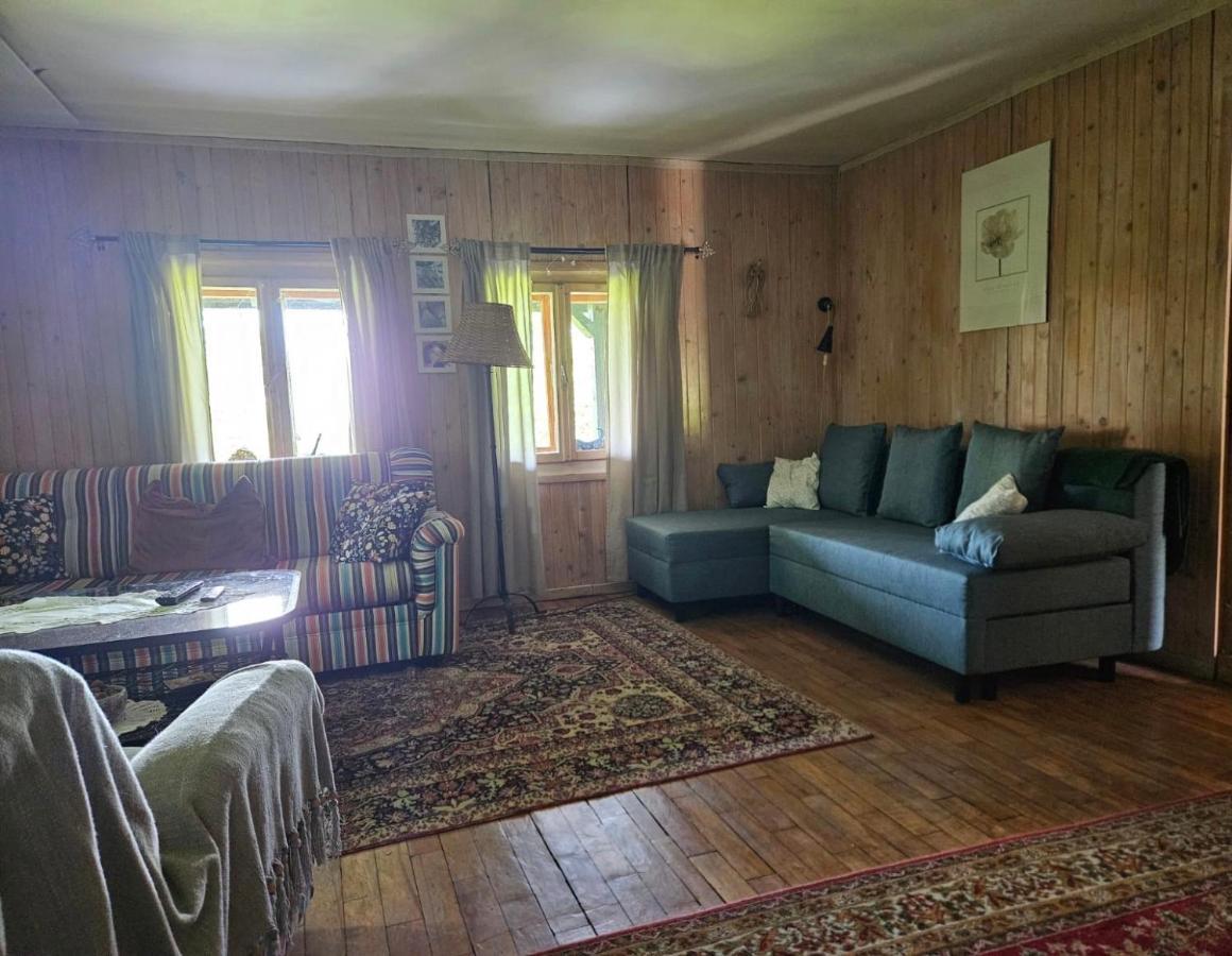 7 Holiday home *